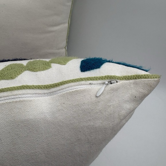 Set 2 Boho Embroidered Throw Pillows 16x16 Geometric Floral Zip Cover W/ Inserts - Picture 8 of 10